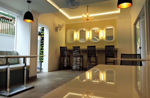 Mahe Hotel | HOTEL PEARL MAHE