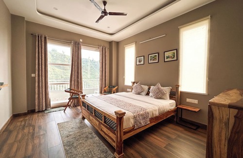 Ghanyara Khas Hotel | Hotel Alchemy Bistro & Inn