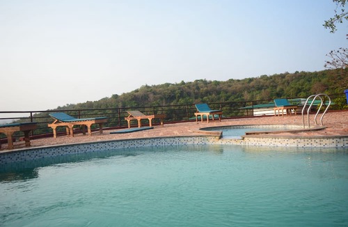 Arambol Resort | Cashew Leaf Eco Resort, Goa