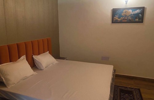 Amritsar Hotel | Hotel Nirmal - Budget Friendly Rooms near Fortis Hospital and Marriage Palaces