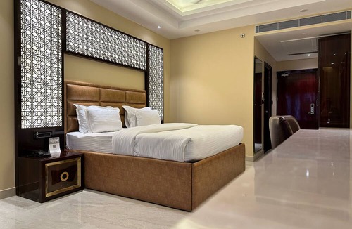 Dhampur Hotel | Eurasia Palace