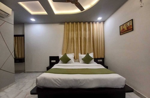 Hubli Hotel | The Hans Hotel - Hubli