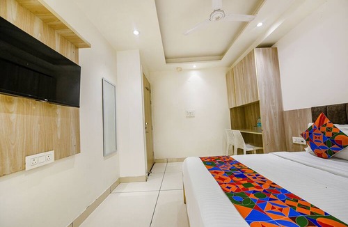 Adarsh Nagar Hotel | Fabhotel Luxury Inn Adarsh Nagar