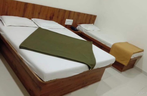 Azamgarh Hotel | Hotel Radiant Azamgarh