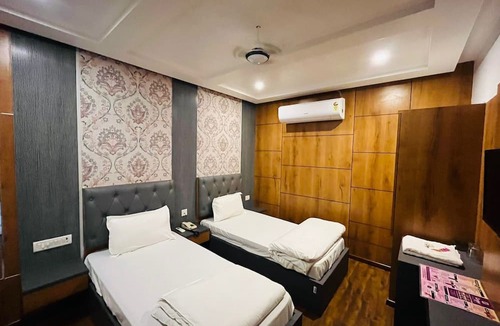 Bela Hotel | Hotel Satyam Inn