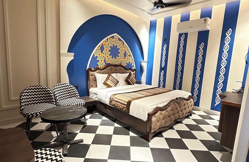 Lansdowne Hotel | Hotel Grand Kailash Haveli