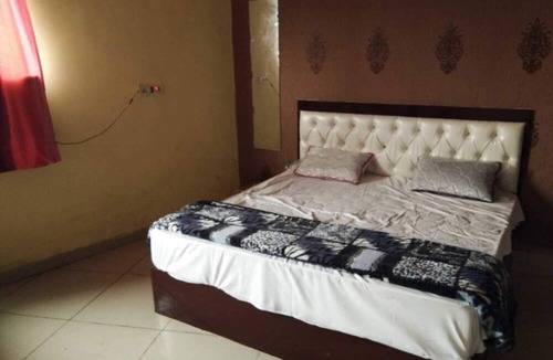 Hapur Hotel | Chappan bhog hotel Hapur