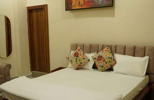 Ratia Hotel | Maharaja Hotel and Restaurant