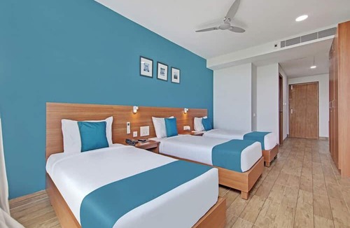 Kelambakkam Hotel | D Square Omr