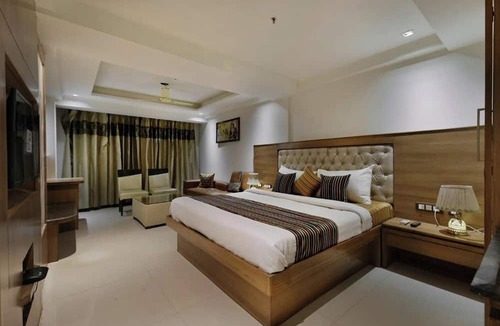 Sonepat Hotel | Hotel Lotus Paradise