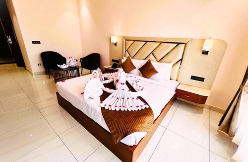Muzaffarnagar Hotel | The Velvista Hotel