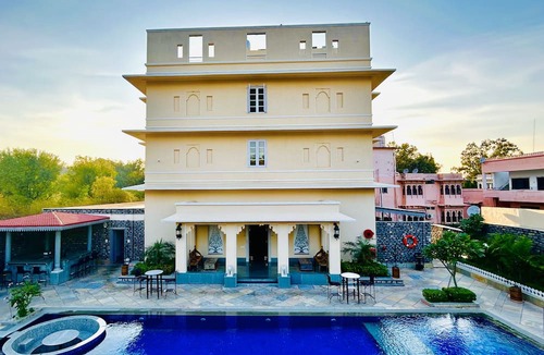 Desuri Hotel | The Trishala Vilas Hotel in Ranakpur