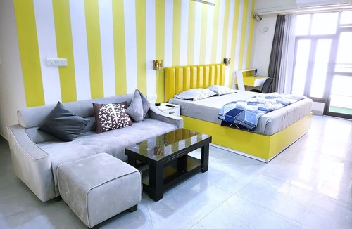 Ghaziabad Hotel | Studios By La Sentido