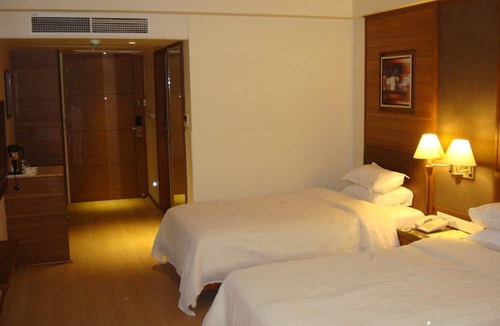 Navrangpura Hotel | The President - A Boutique Hotel
