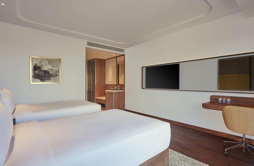 Brookefield Hotel | Doubletree By Hilton Bengaluru Whitefield