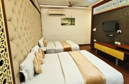 Dariyaganj Hotel | Hotel MGM Residency