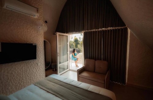 Vayittiri Hotel | Golf Valley Luxury Resort Wayanad