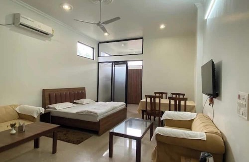 Gajraula Hotel | Hotel Vasant Gajraula