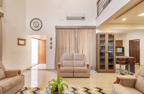 Denkanikota Apartment | Sundara Haven Villapoolgardenbbq1hr E-city HSR