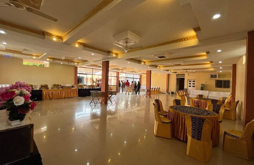 Hoshangabad Hotel | Hotel GMP