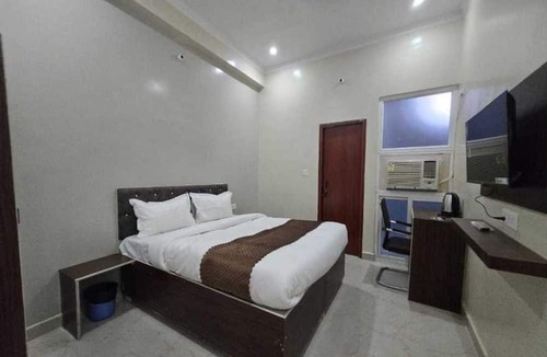 Auli House | Deluxe Lexa Grand