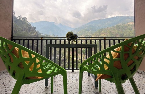Dharamshala Cottage | Pahadi Sukoon - A frame Cottages