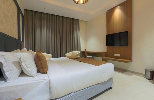 Ujjain Hotel | Hotel Nova Platinum Ujjain