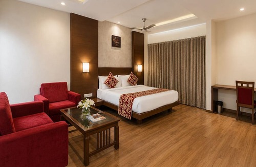 Marhi Hotel | Landmark Rewa AM Hotel Kollection