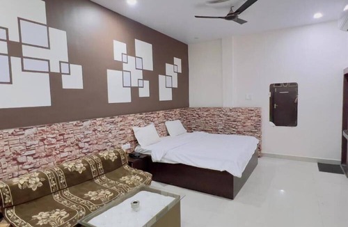Satna Hotel | HOTEL ALOK RESIDENCY