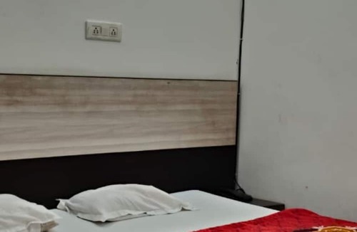 Rudrapur House | Yuvraj Guest House