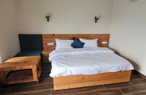 Shivanandi Hotel | Aamantran Stay S A Boutique Homestay