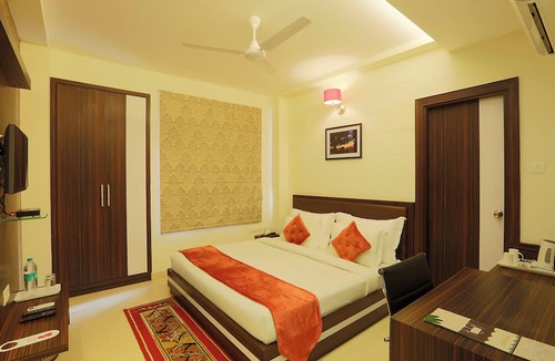 Lanka Hotel | Hotel Premiere Villa