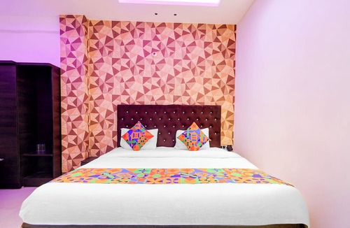 Kanpur Hotel | FabHotel Royal Residency - Nr. Barra World Bank Crossing