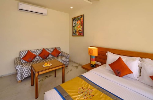 Nathdwara Hotel | juSTa Brij Bhoomi Nathdwara