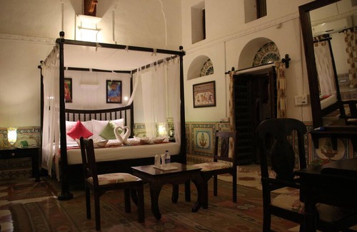 Churu Hotel | Malji ka Kamra