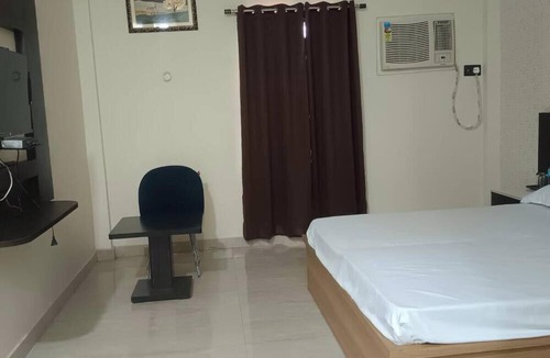 Haraiya Hotel | Hotel Kalika Stay-Inn