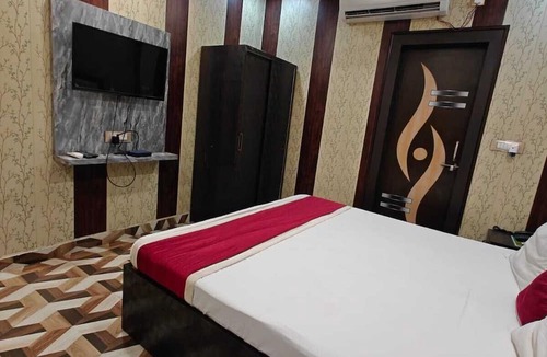 Raebareli Hotel | Hotel Om Shivay