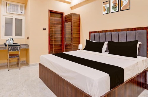 Indira Nagar House | Deluxe Collection O High Court Lucknow