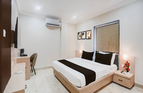 Mahmoorganj House | Saver Single Banaras Sri Hari Inn
