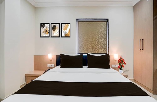 Mahmoorganj House | Saver Single Banaras Sri Hari Inn
