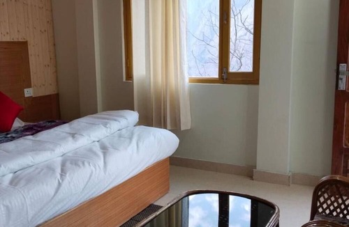 Gobind Dham Hotel | Shrikanth near TV tower