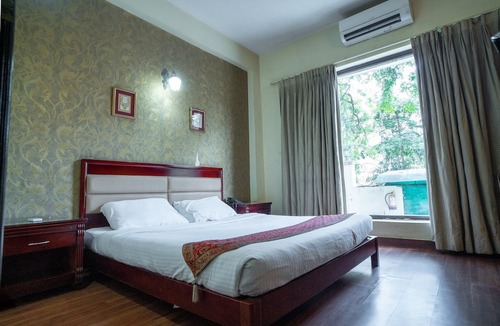 DLF Phase 3 Apartment | Enkay Residency V Block-Cyber City