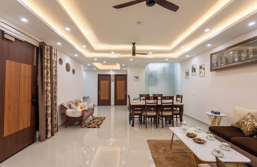 Naraina Apartment | Hello Sunshine - Premium 3 BHK Apartment with Elevator & Balcony View