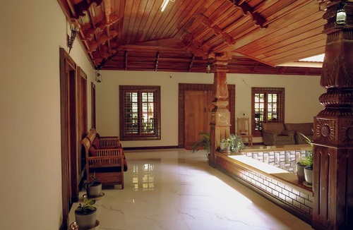 Somvarpet Cottage | Wood Clusters