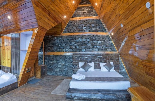 Kumharsain Bed & Breakfast | Nesta Narkanda Cottage