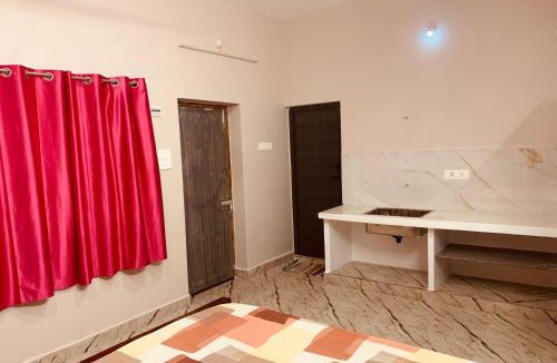 Kanchipuram House | Aishwarya home stay 3beds