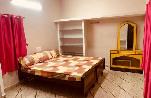 Kanchipuram House | Aishwarya home stay 3beds