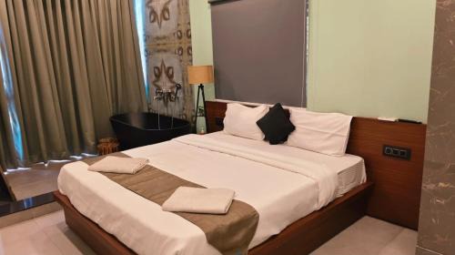 Saipem House | Tranquill Riverside Luxury Cottages