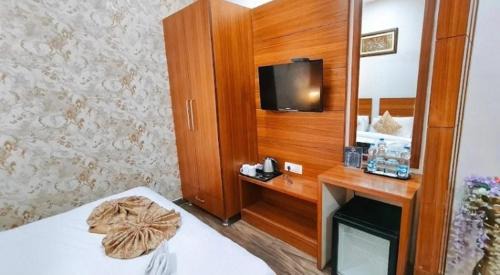 Rohtak Hotel | Le Palais Hotel