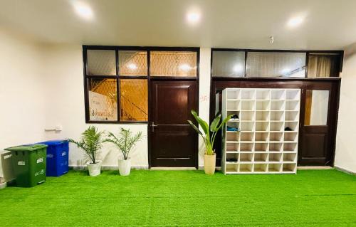 Delhi Hostel | HOSHTEL99 - DELHI - Stay, Cowork and Cafe